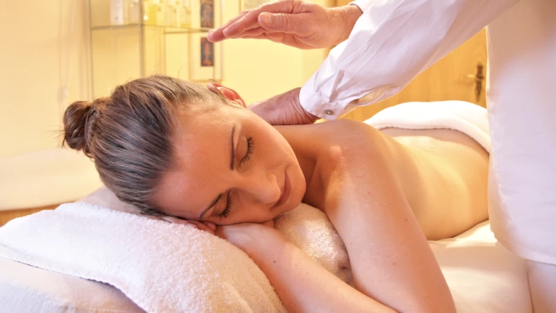Leonardo Crystal Cove Hotel & Spa by the Sea - Massage Therapies