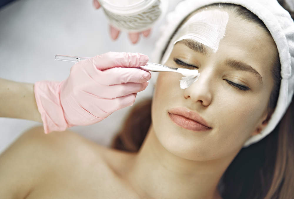 Leonardo Laura Beach and Splash Resort - Face Treatments