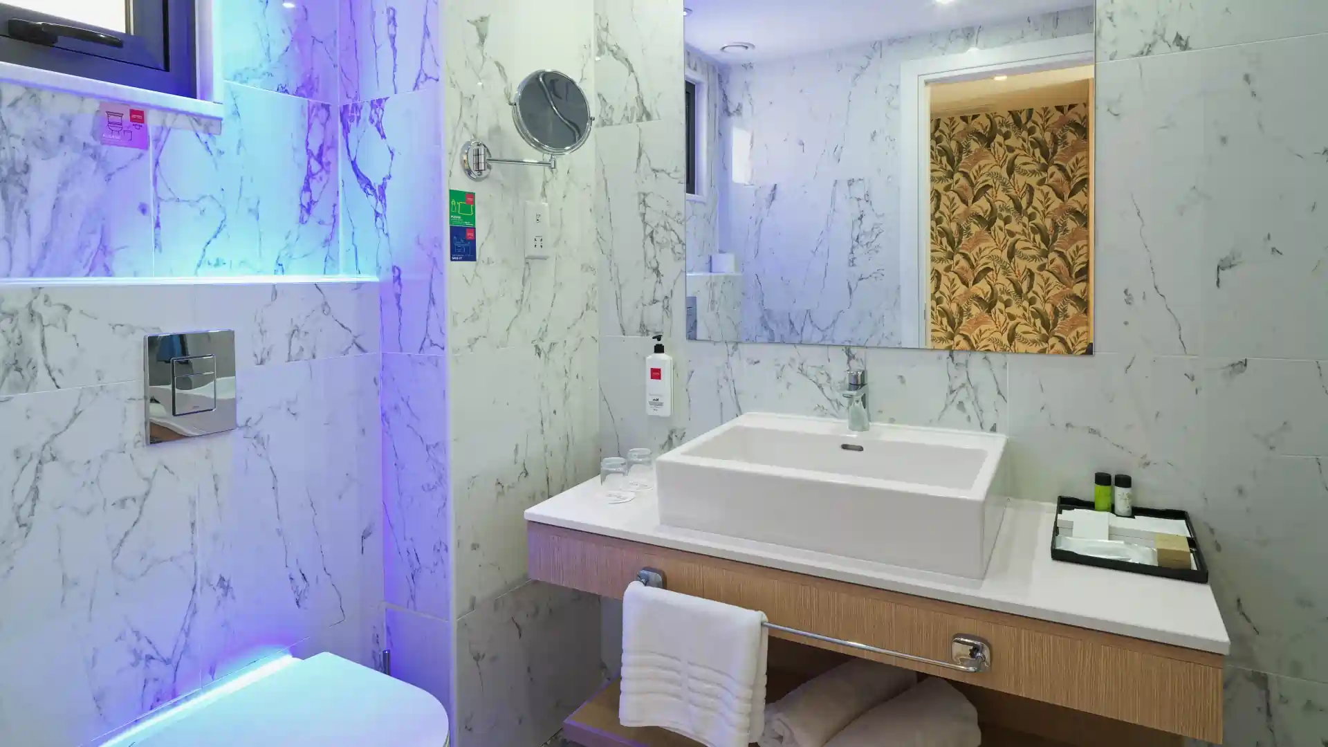 Junior Suite with outdoor hot tub