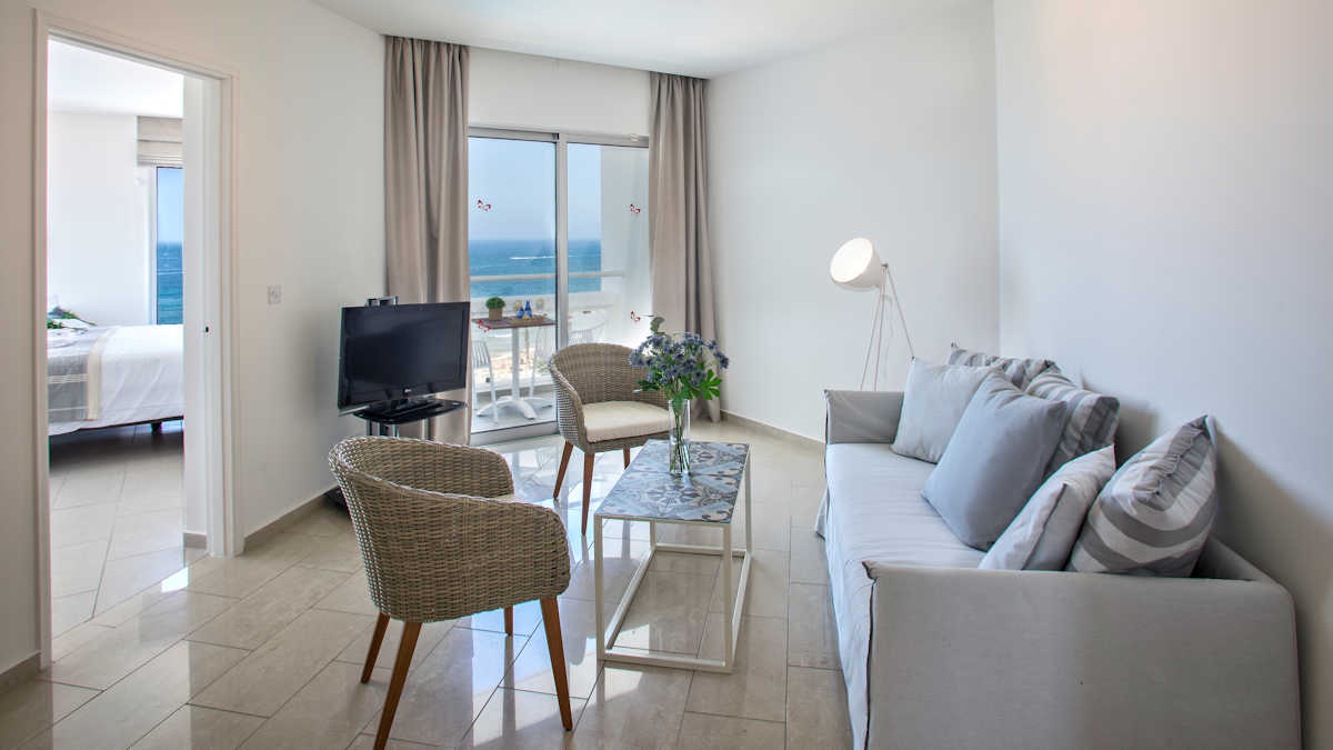 Presidential Suite with Panoramic Sea View