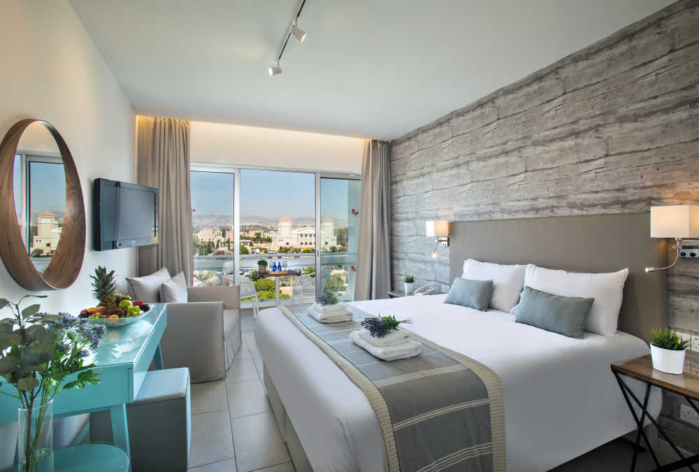 One Bedroom Suite