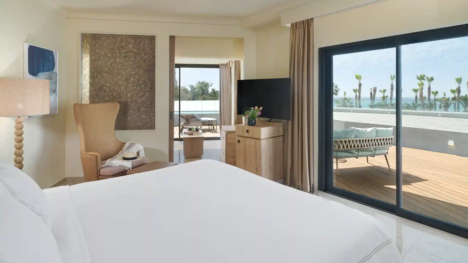 Swim up Junior Suite Sea View