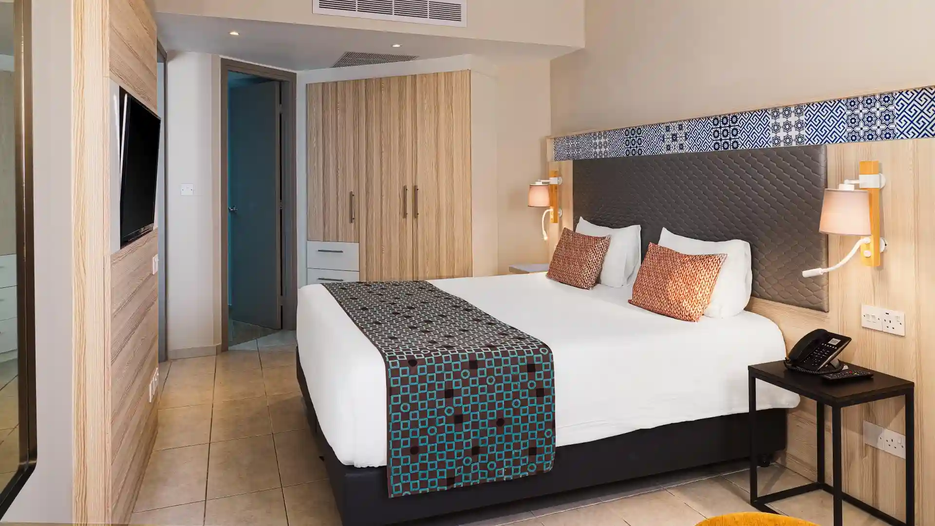 Executive Suite Sea View