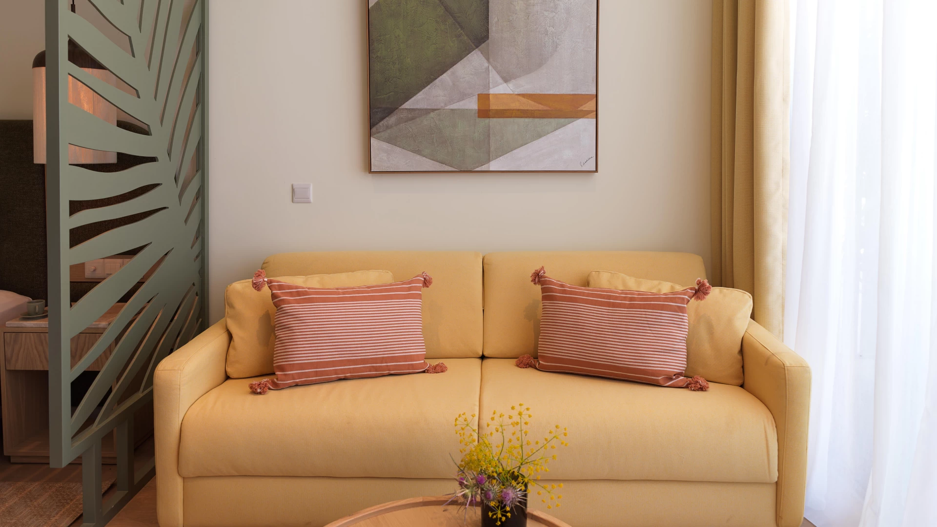 Swim-Up Junior Suite Garden View